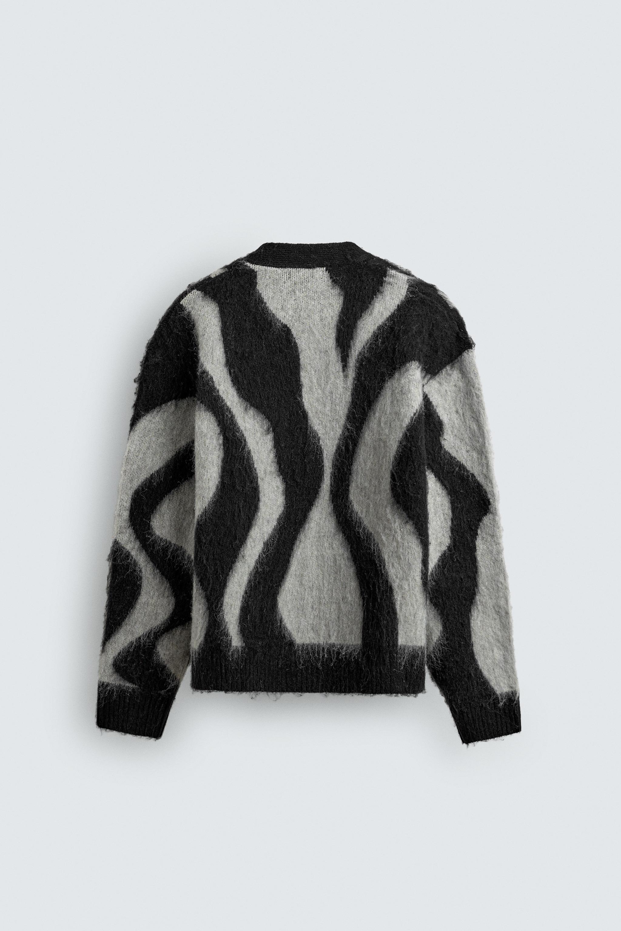 BRUSHED JACQUARD CARDIGAN